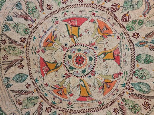 Dancing Girls. A detail from a kantha purchased in London in the 1980s. Dorothy Tucker's collection.